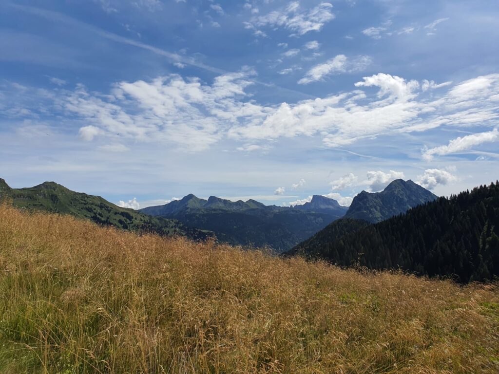 Escursionismo nelle Alpi Carniche