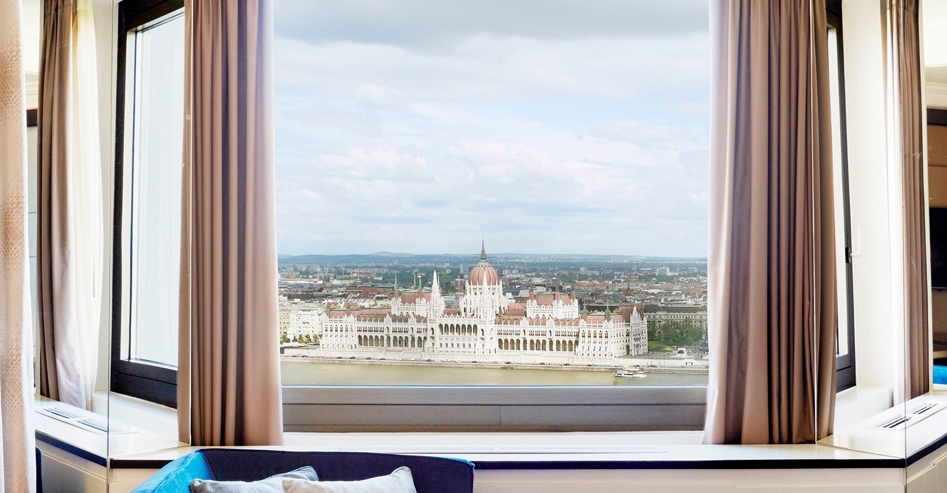 Vista del Parlamento - foto Hilton Budapest