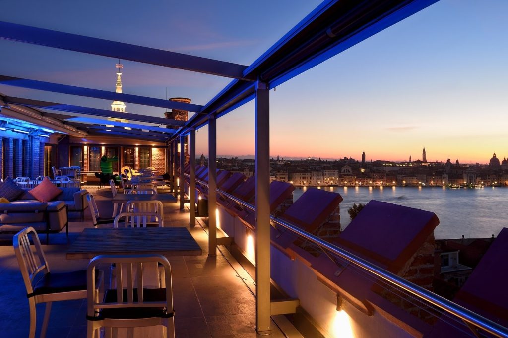 rooftop bar hilton molino stucky venezia