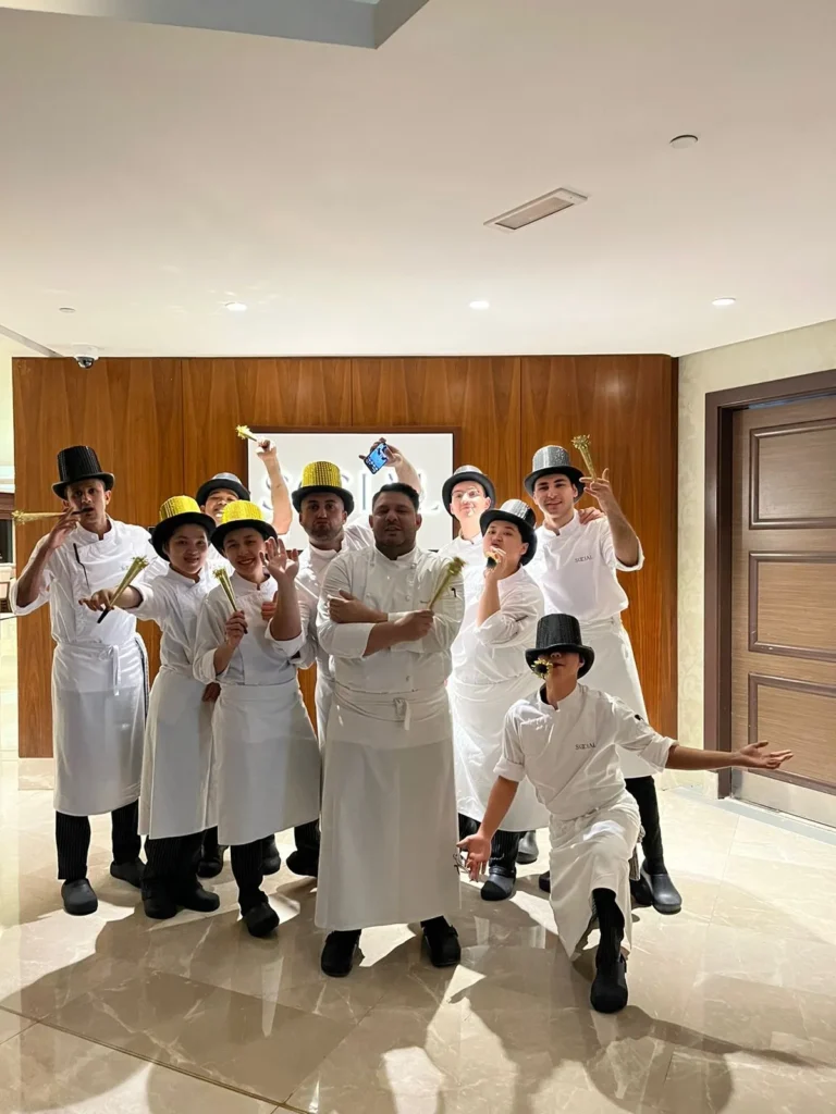 La Brigata dello Chef Carmine Faravolo al Social di Dubai