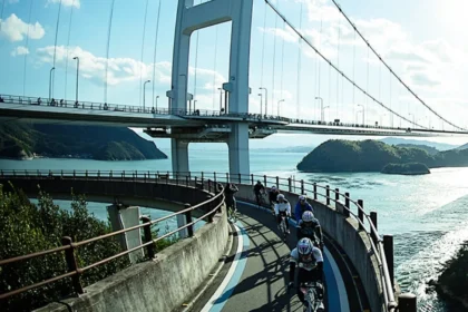 Giappone in biciletta -ciclabile sullo stretto-SHIMANAMI KAIDO-cycling-road