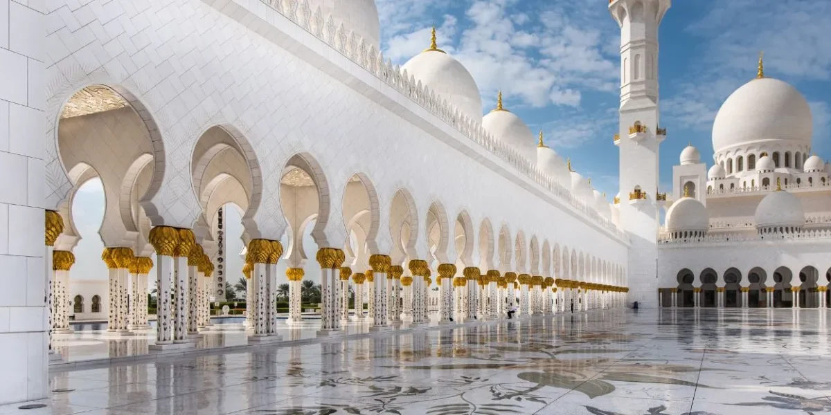 Abu Dhabi Pass Gran Moschea dello Sceicco Zayed